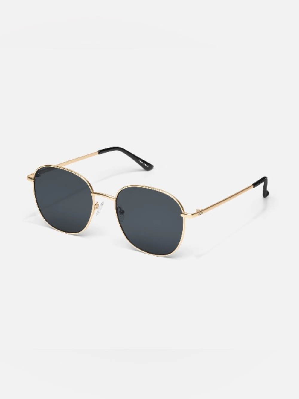 Quay “Jezabell” Sunglasses